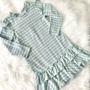 NWOT - Girls Long Sleeve Textured Tress